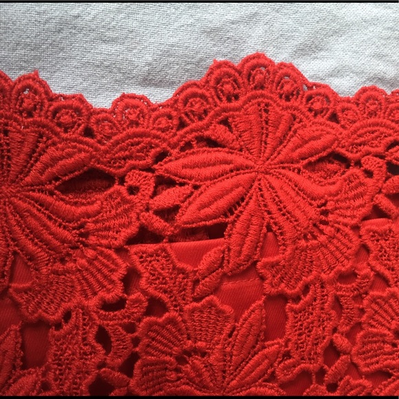 New dark red lace pencil skirt - Picture 4 of 7